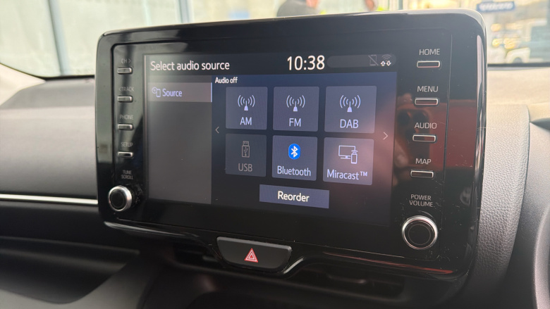 Toyota Yaris 1.5 Hybrid Design 5dr CVT Hybrid Hatchback